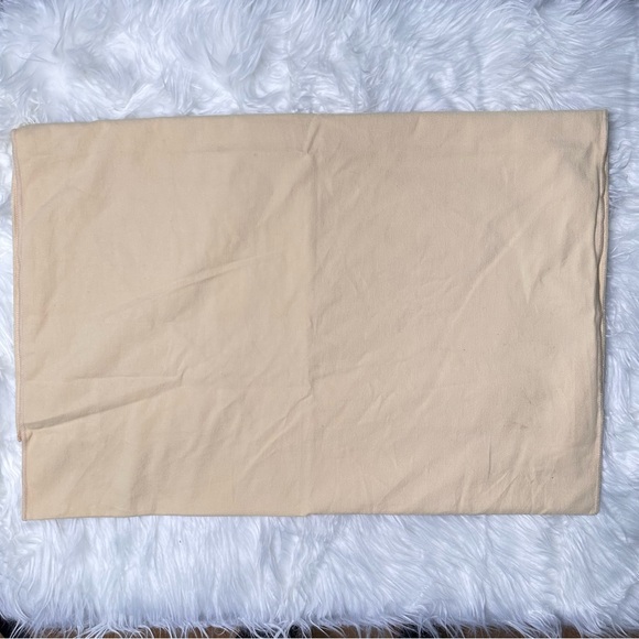 LV Fold-over Dustbag #025 - 22” x 15” - Picture 6 of 9